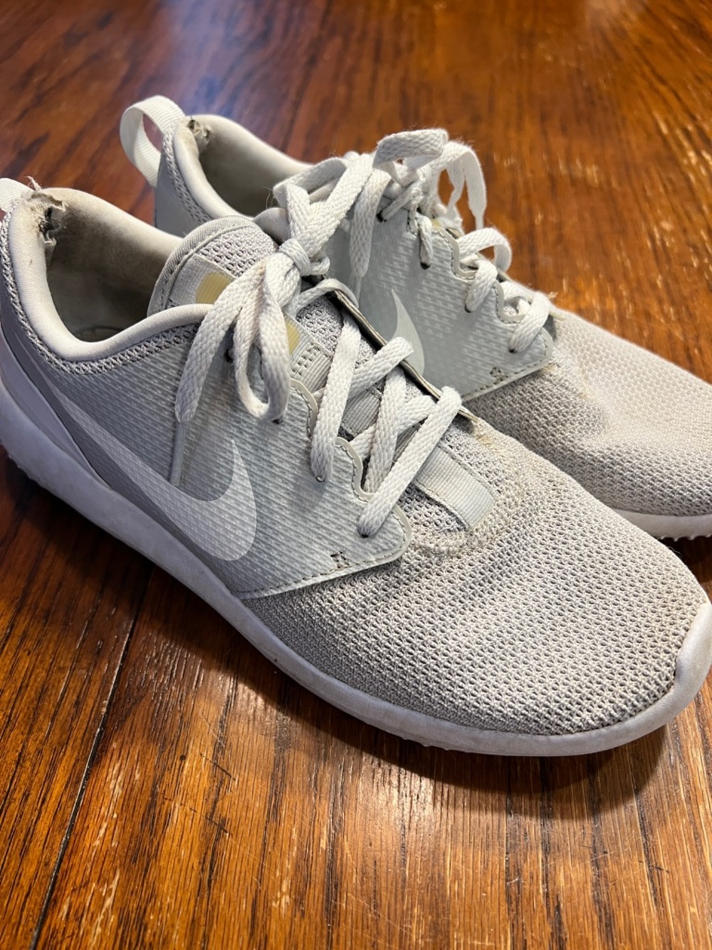 Nike Gray Mesh Golf Shoes with White Swoosh